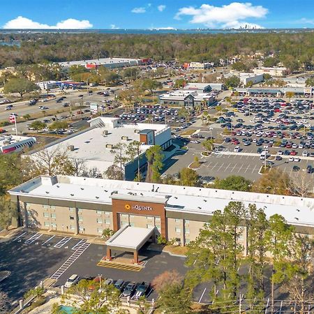 La Quinta Inn & Suites By Wyndham Jacksonville Mandarin Exterior photo